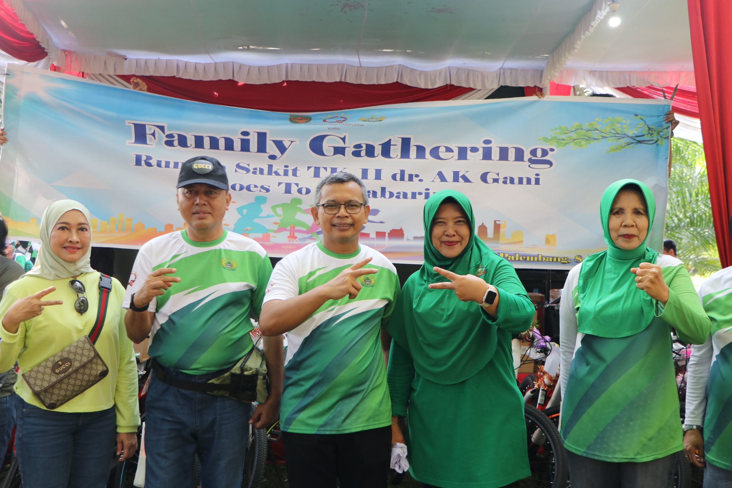 family-gathering-akgani-7